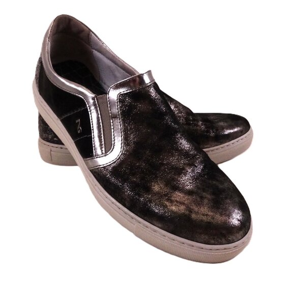 NeroGiadini Slip on Sneakers 39 Black Silver Leather Italian Made in Italy Shoes - Picture 1 of 9